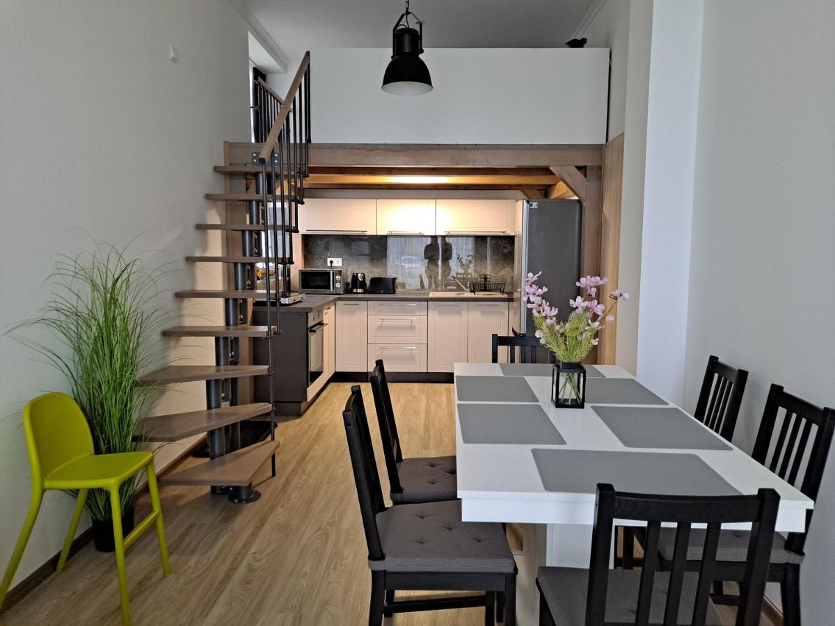 Vizparti Silver X Apartman Шиофок Экстерьер фото