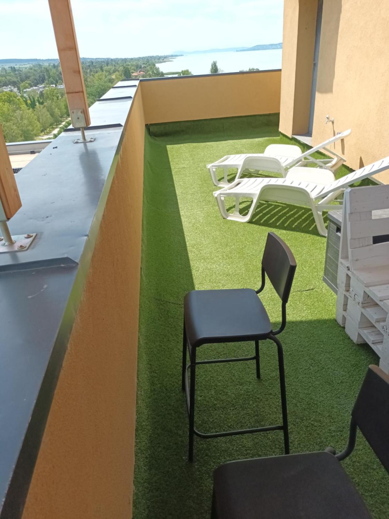 Vizparti Silver X Apartman Шиофок Экстерьер фото